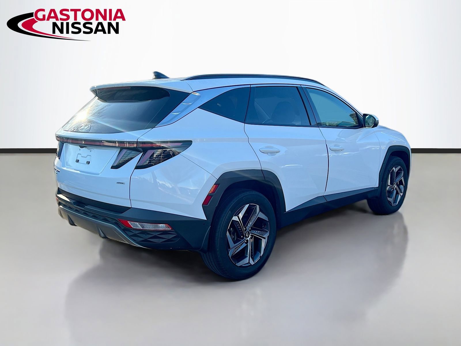 Used 2023 Hyundai Tucson Limited image 9