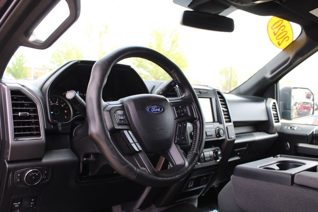 Used 2020 Ford F150 XLT w/ Equipment Group 302A Luxury AWD/4WD image 17
