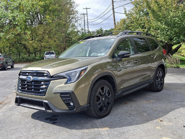 Used 2023 Subaru Ascent Onyx Edition AWD/4WD image 4