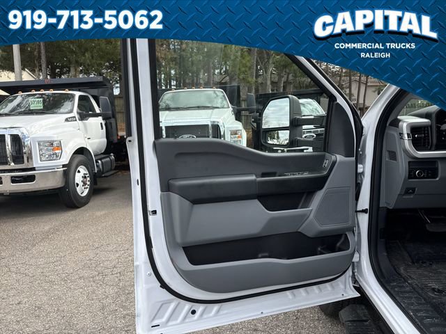 New 2026 Ford F350 XL w/ XL Chrome Package image 20