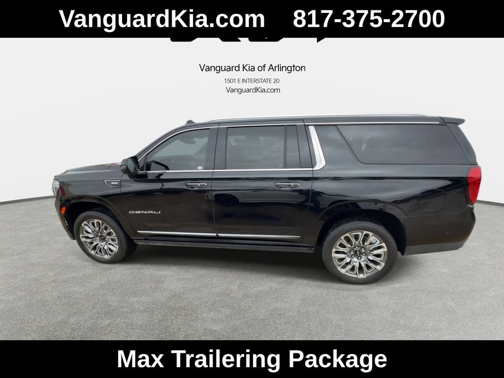 Used 2024 GMC Yukon XL Denali Ultimate AWD/4WD image 5