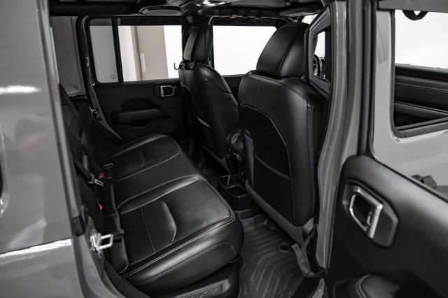Used 2021 Jeep Wrangler Unlimited Sahara AWD/4WD image 34