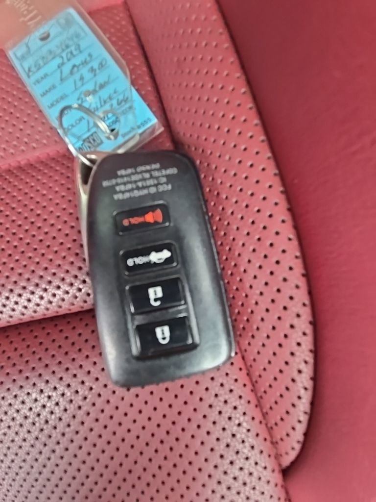 Used 2019 Lexus IS 300 F Sport w/ F Sport Package image 34