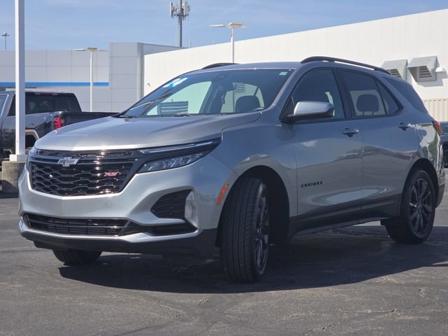 Used 2024 Chevrolet Equinox RS w/ LPO, Floor Liner Package FWD image 16