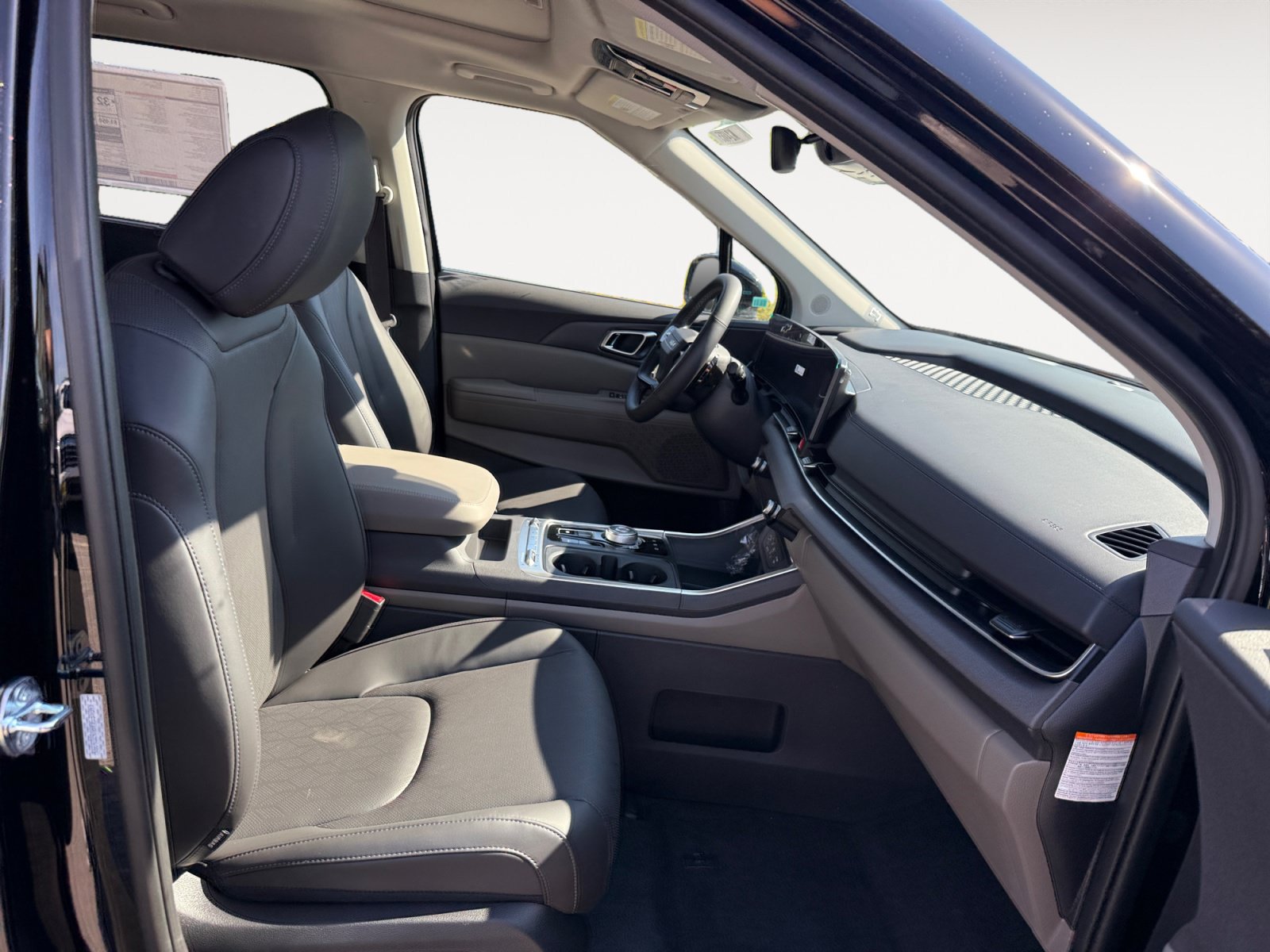 New 2027 Kia Carnival SX FWD image 19