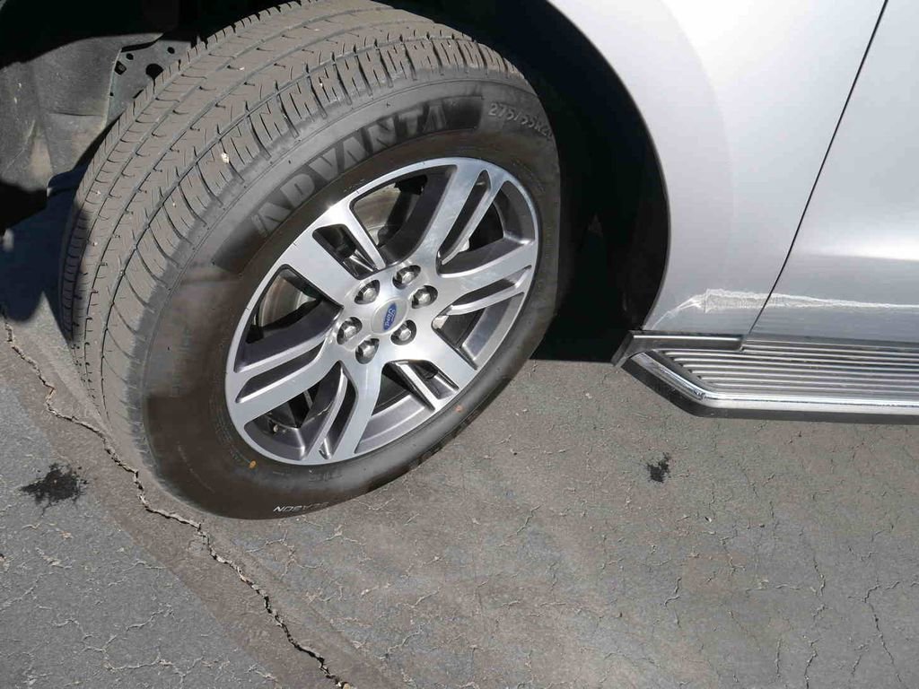 Used 2023 Ford Expedition Max Limited image 12