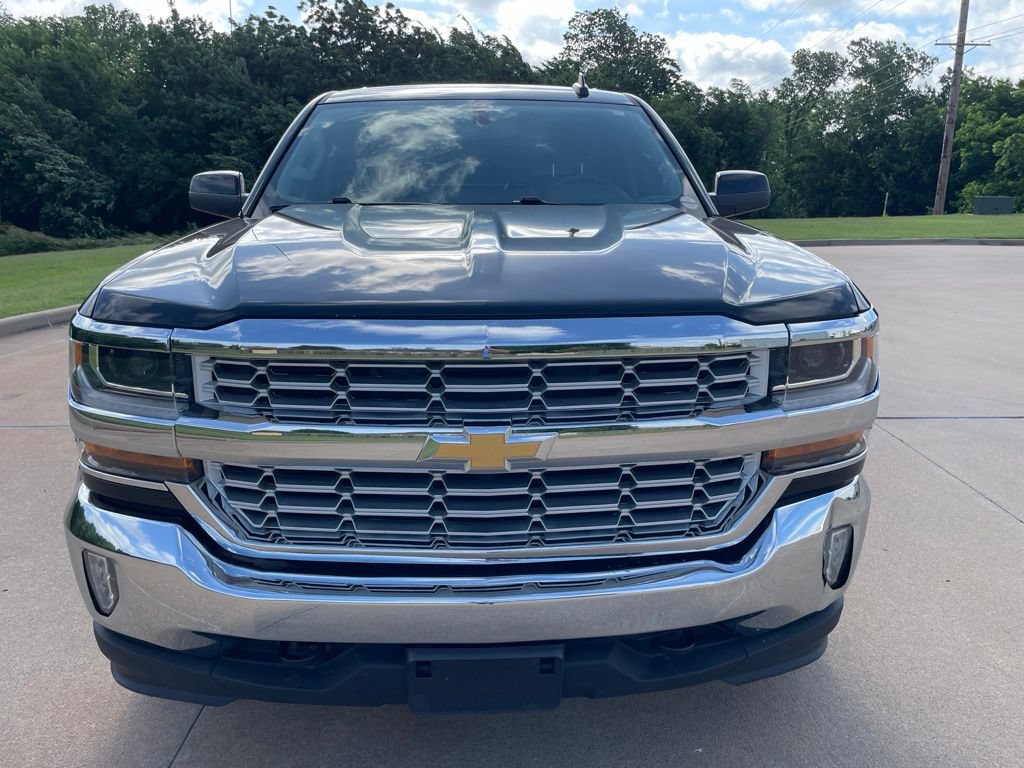 Used 2018 Chevrolet Silverado 1500 LT w/ Texas Edition AWD/4WD image 7