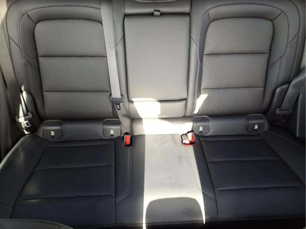 Used 2026 Chevrolet Equinox LT w/ Convenience Package II FWD image 18