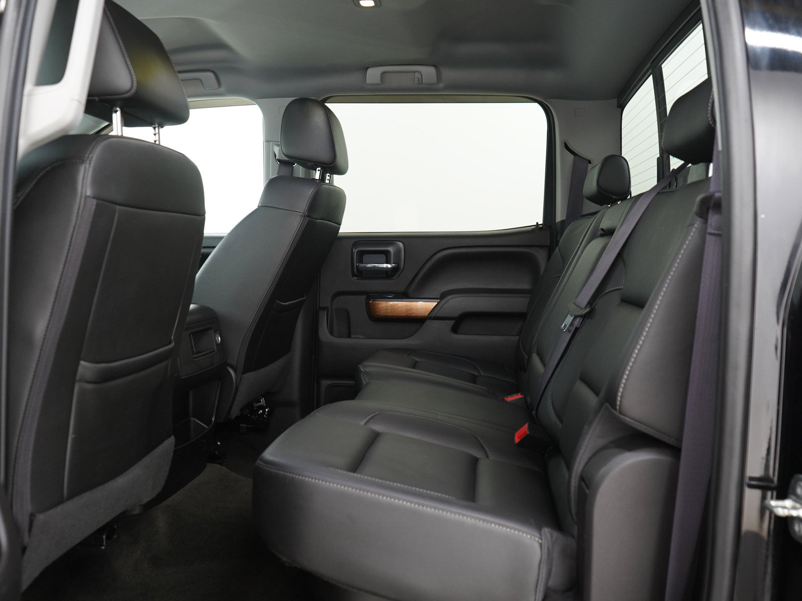 Used 2016 Chevrolet Silverado 2500 LTZ w/ Duramax Plus Package AWD/4WD image 15