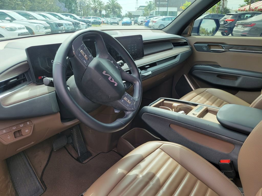 Certified 2024 Kia EV9 Land AWD/4WD image 9