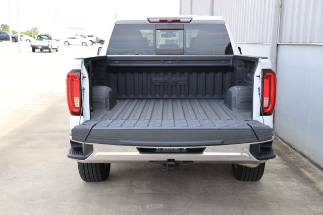Used 2020 GMC Sierra 1500 SLT RWD image 11