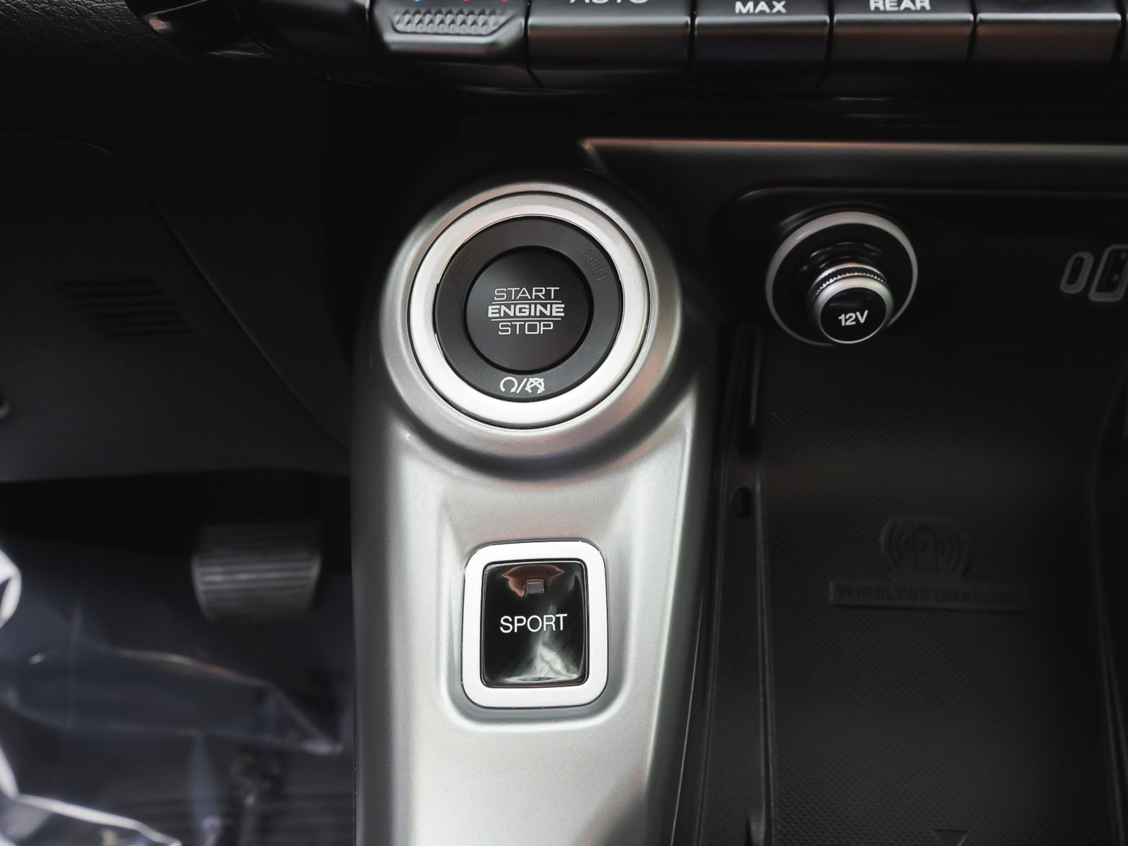 Used 2024 Dodge Hornet R/T Plus w/ R/T Blacktop Package image 23