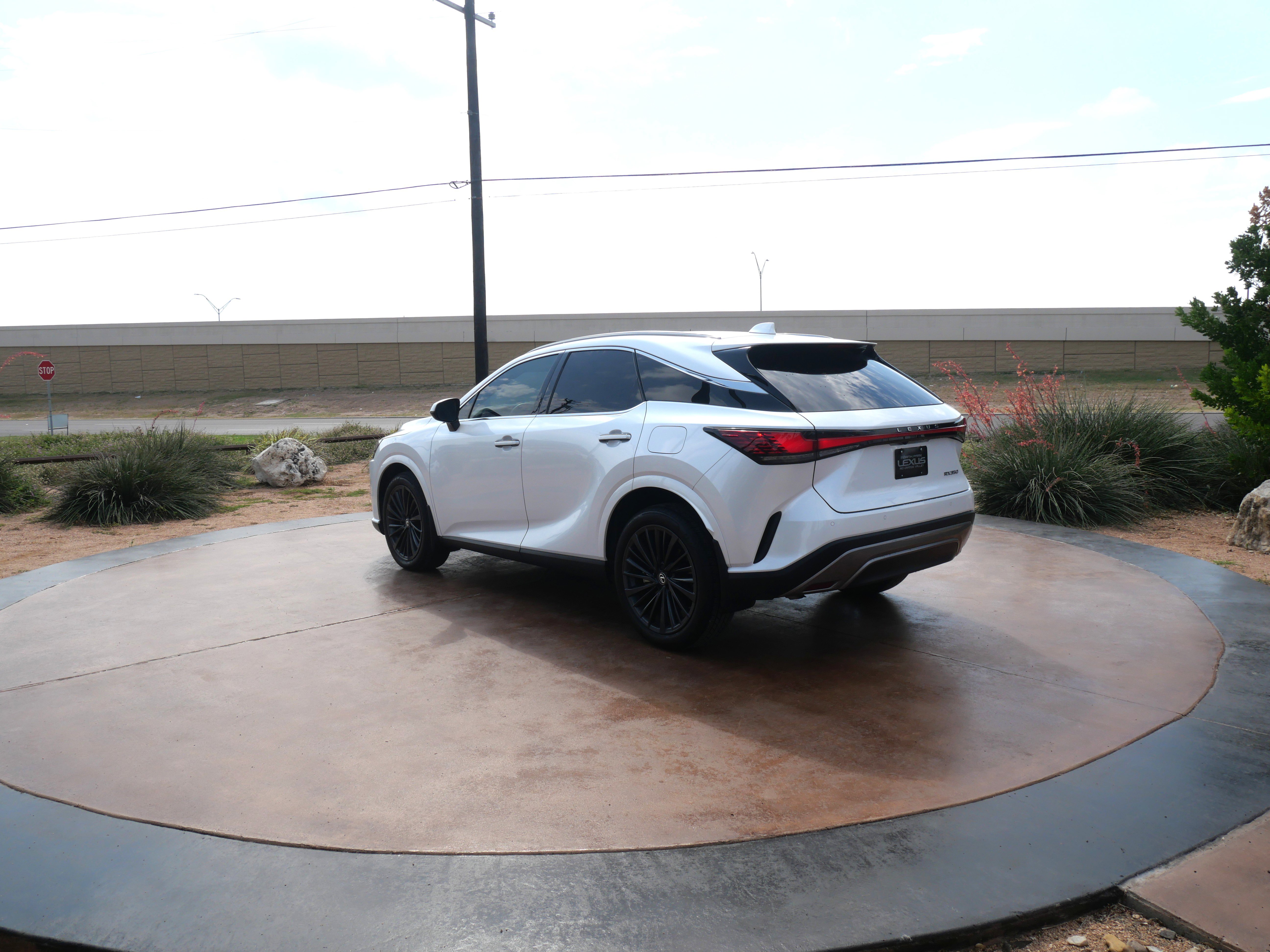 Certified 2024 Lexus RX 350 Premium image 4