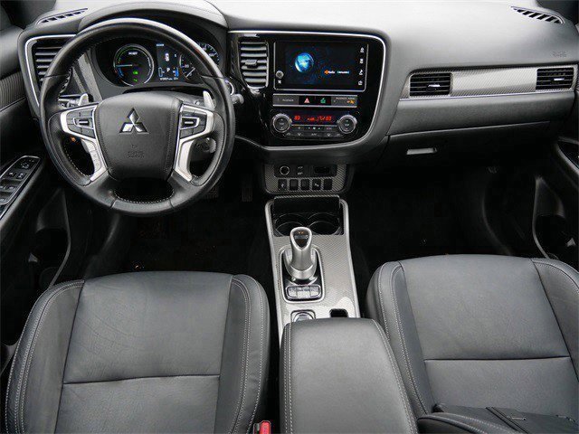 Used 2019 Mitsubishi Outlander SEL image 11