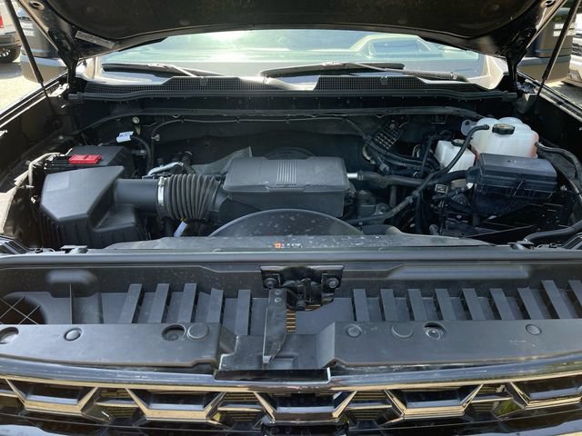 Used 2024 Chevrolet Silverado 2500 ZR2 w/ Technology Package AWD/4WD image 31
