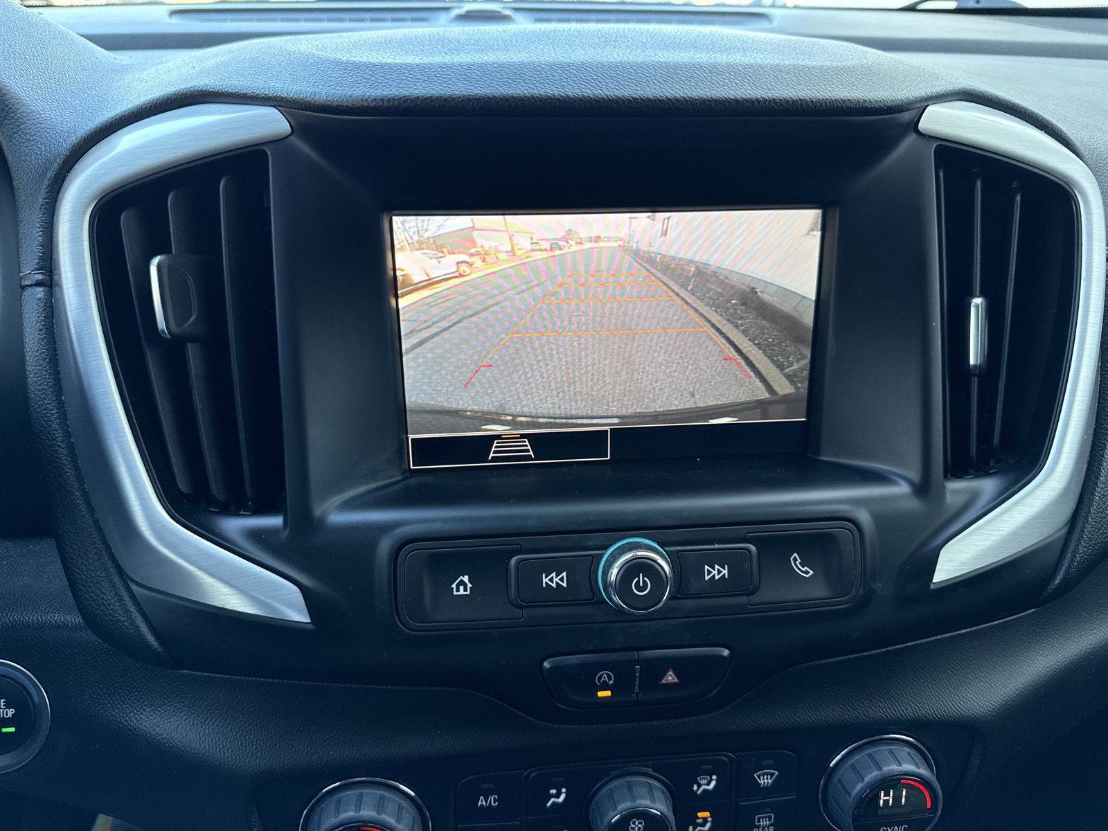 Used 2022 GMC Terrain SLE w/ Driver Convenience Package image 23