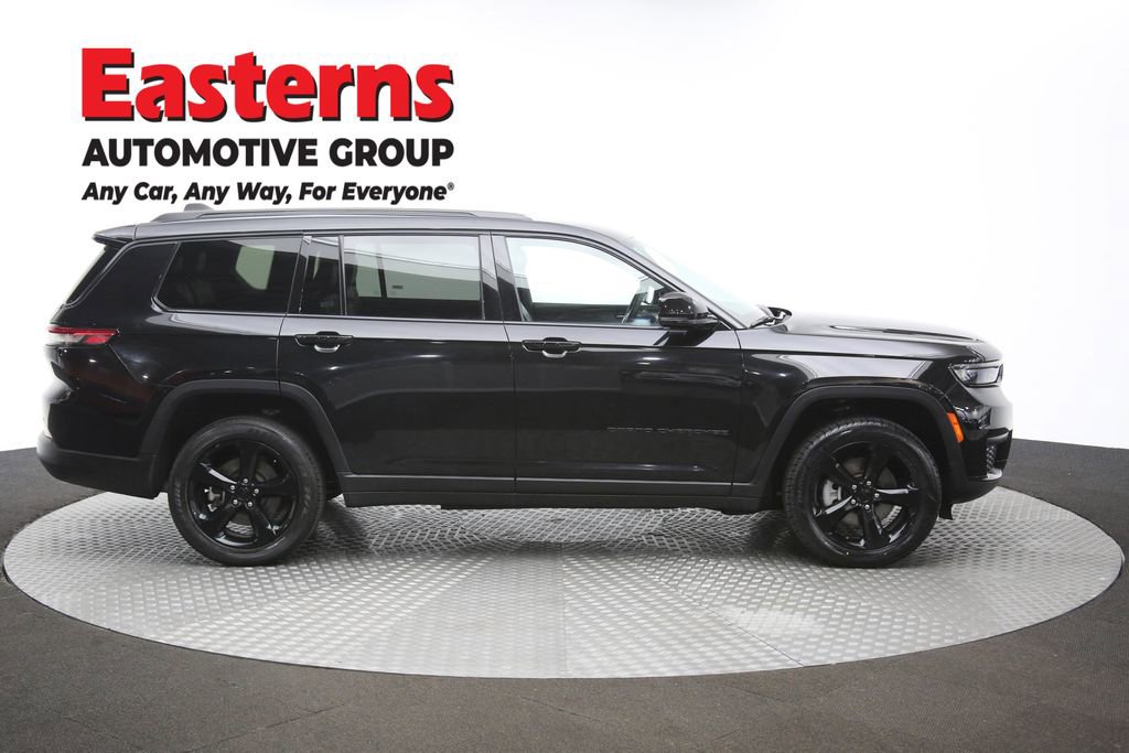 Used 2023 Jeep Grand Cherokee L Laredo image 48