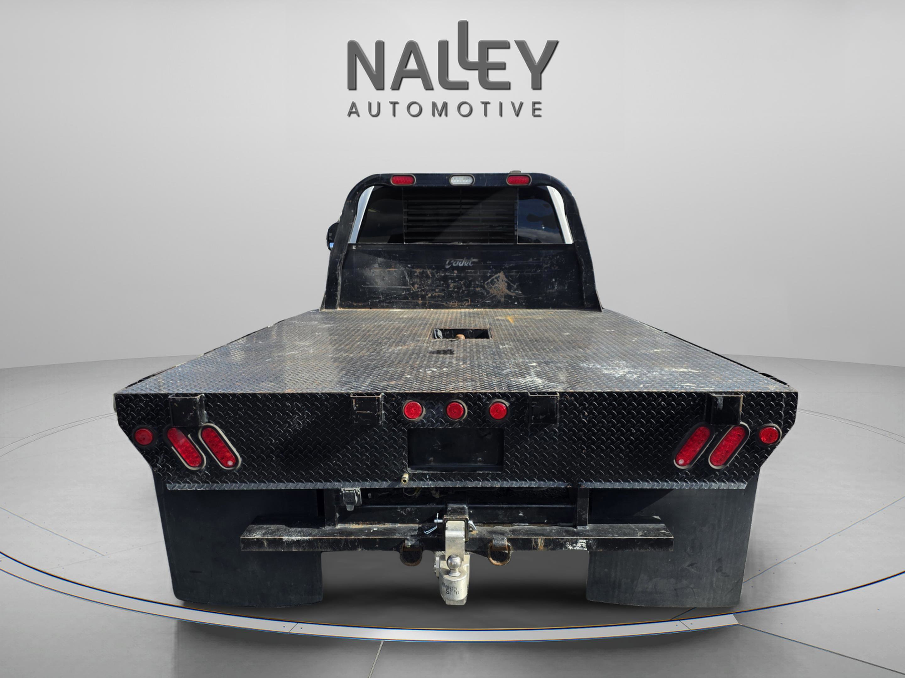 Used 2020 Ford F350 XLT image 4