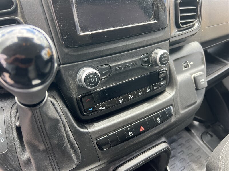Used 2024 RAM ProMaster 2500 FWD image 21