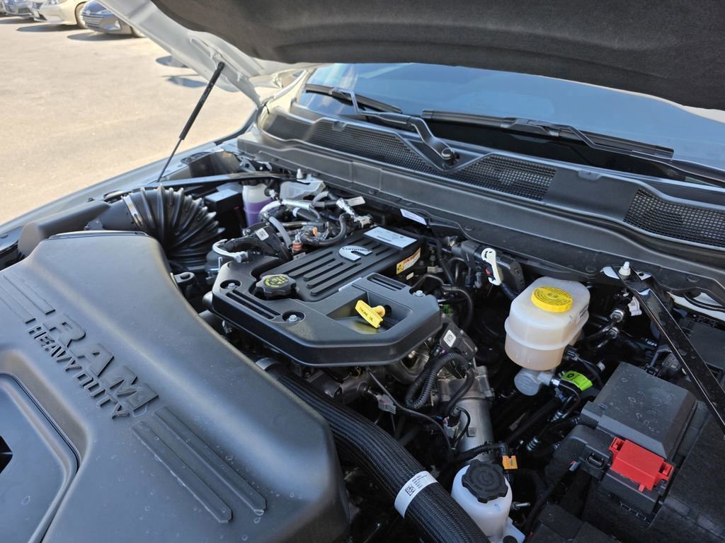 Used 2025 RAM 3500 Longhorn image 38