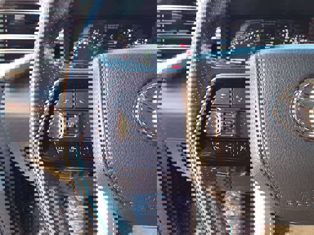 Used 2024 Toyota Tundra SR5 w/ SR5 Convenience Package image 10