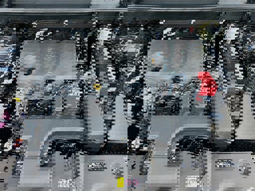 New 2025 Toyota RAV4 XLE Premium image 7