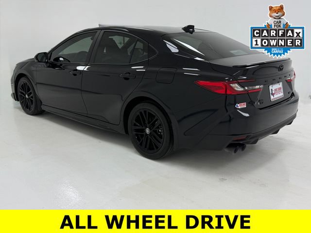 Used 2025 Toyota Camry SE w/ Convenience Package image 37