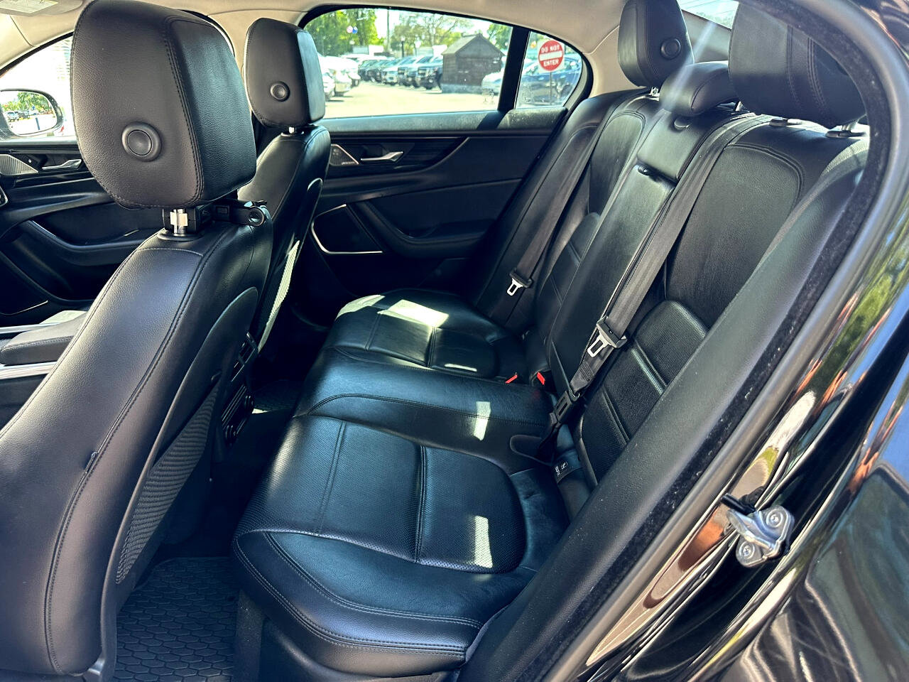 Used 2020 Jaguar XE S image 42