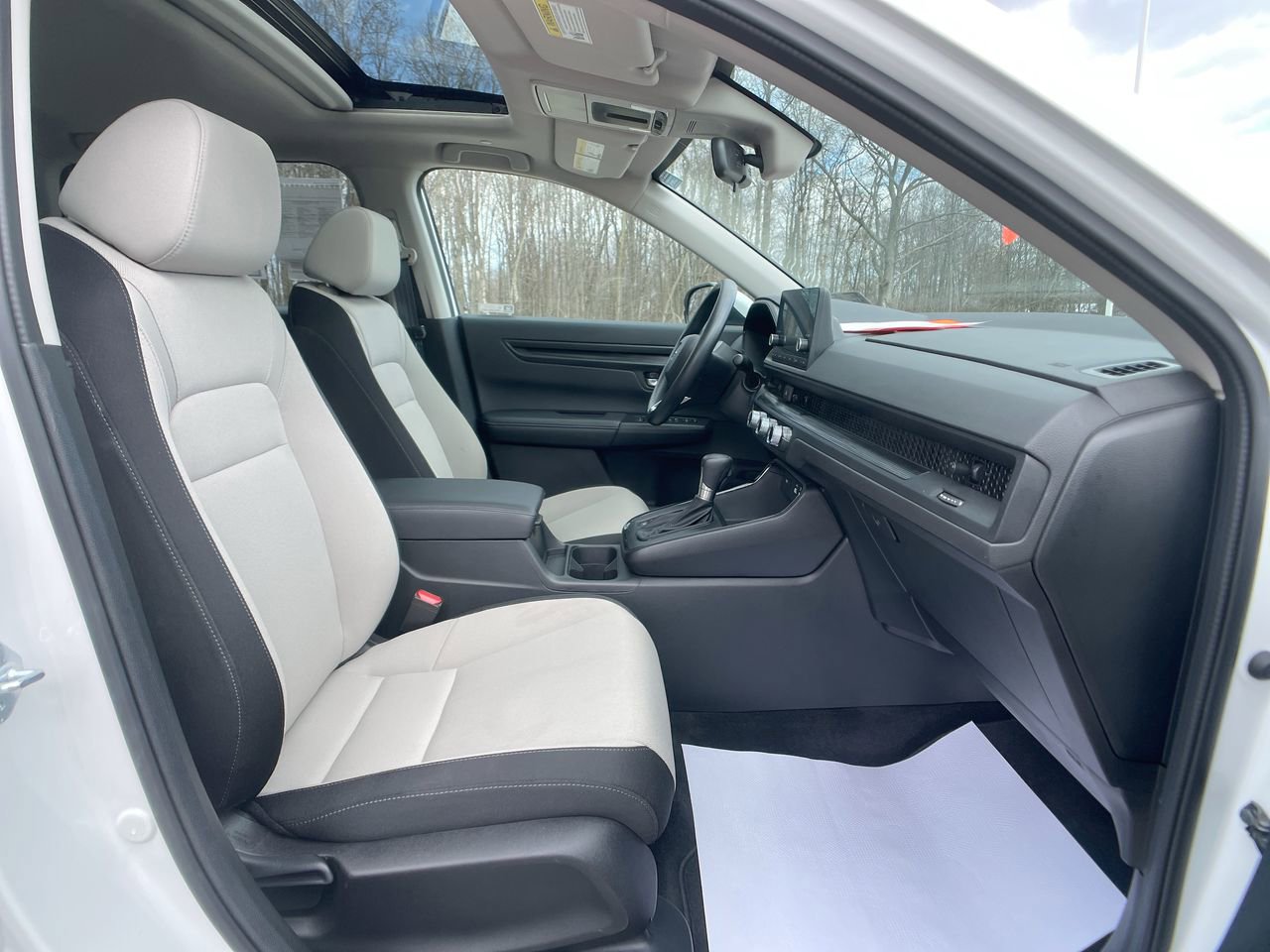 Used 2024 Honda CR-V EX image 26