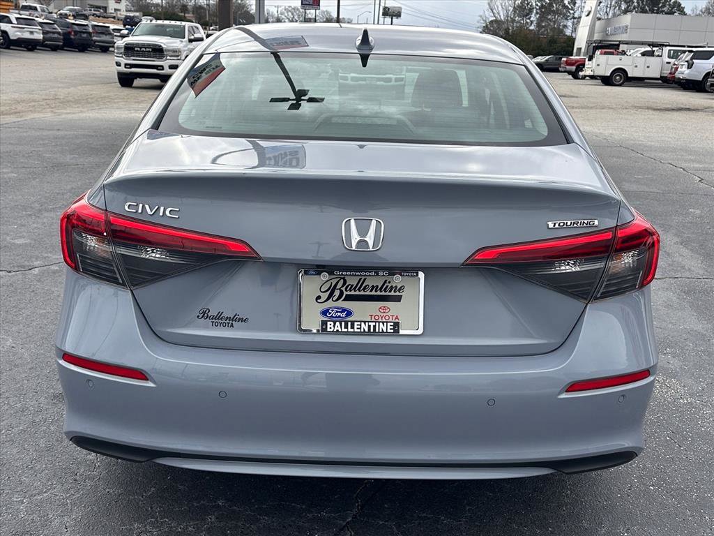 Used 2024 Honda Civic Touring image 4