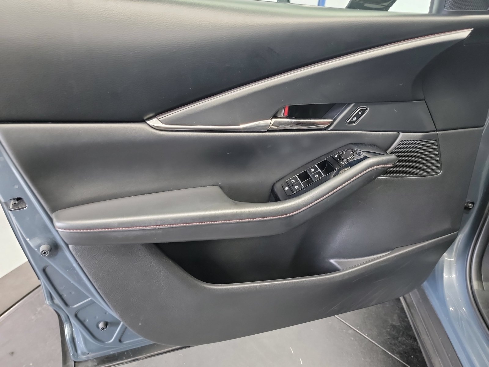 Used 2023 MAZDA CX-30 AWD 2.5 S w/ Preferred Package image 13