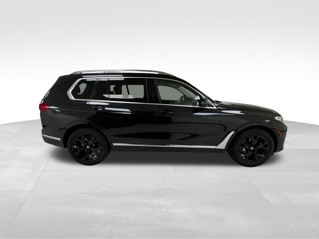 Used 2022 BMW X7 xDrive40i w/ Executive Package image 8