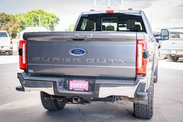 Used 2024 Ford F250 Lariat image 9