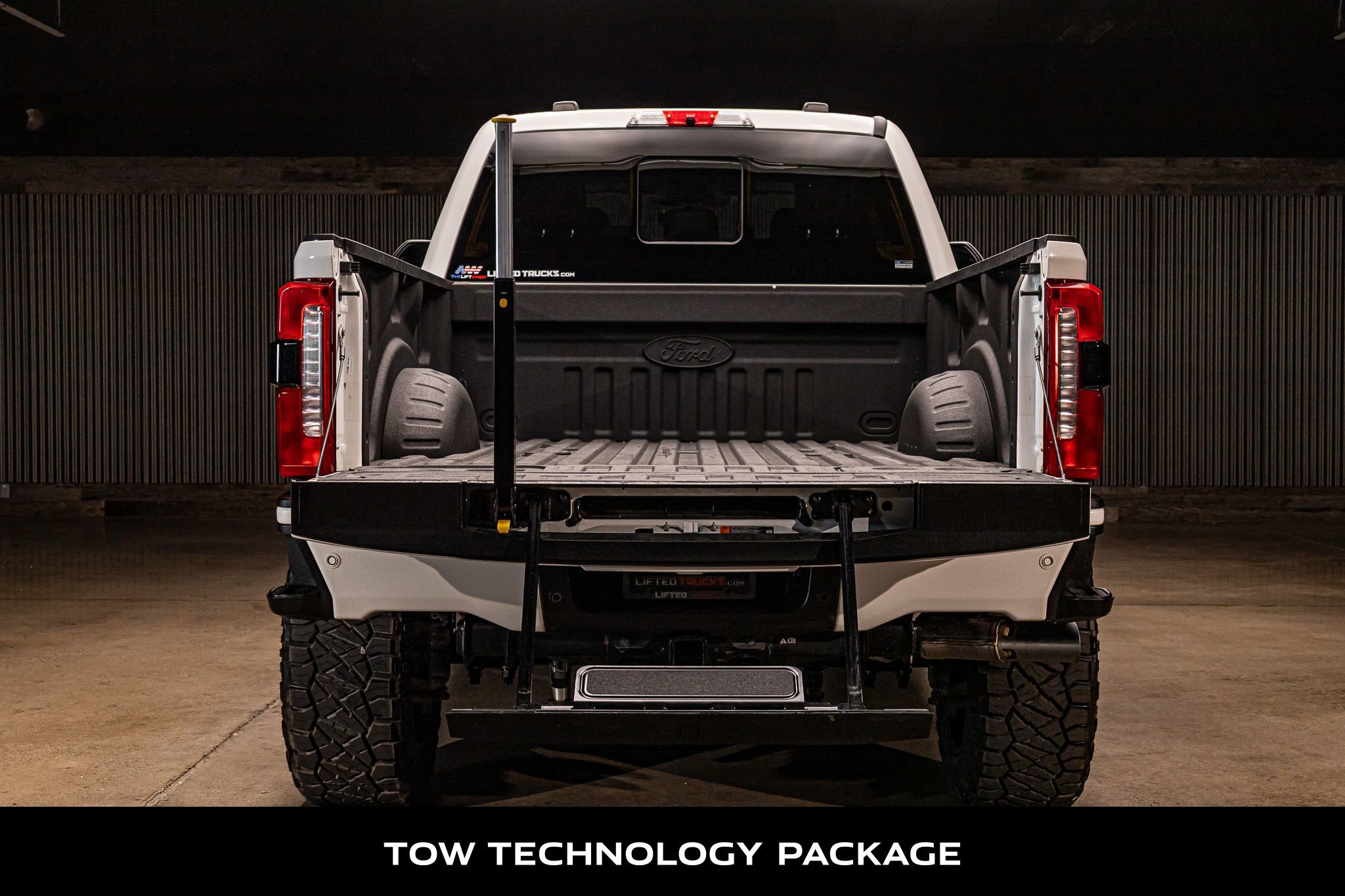 Used 2023 Ford F250 Lariat w/ Lariat Ultimate Package AWD/4WD image 9
