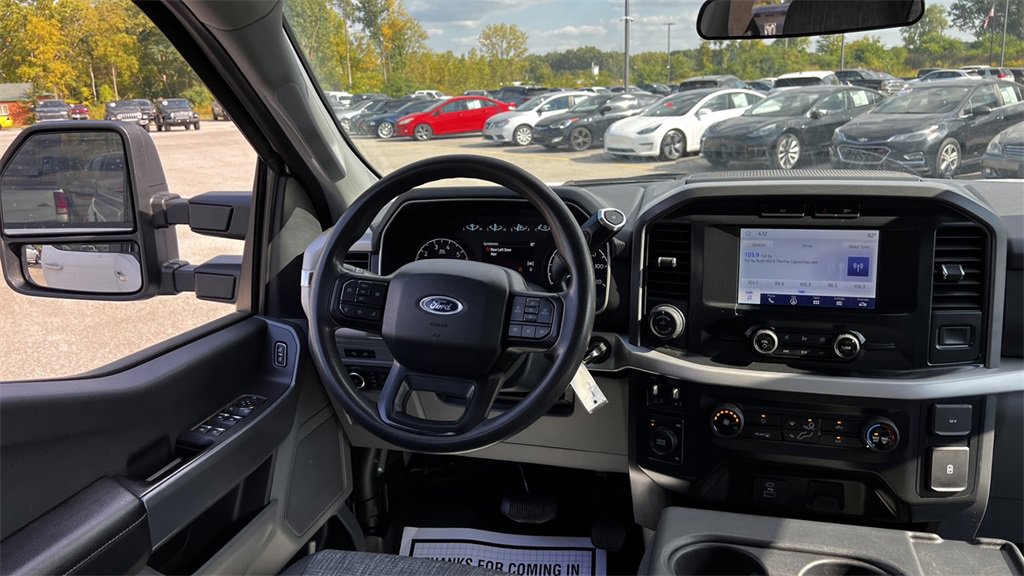 Used 2022 Ford F150 XLT w/ XTR Package image 13