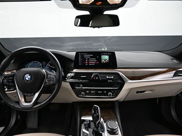 Used 2019 BMW 540i xDrive w/ Executive Package image 15
