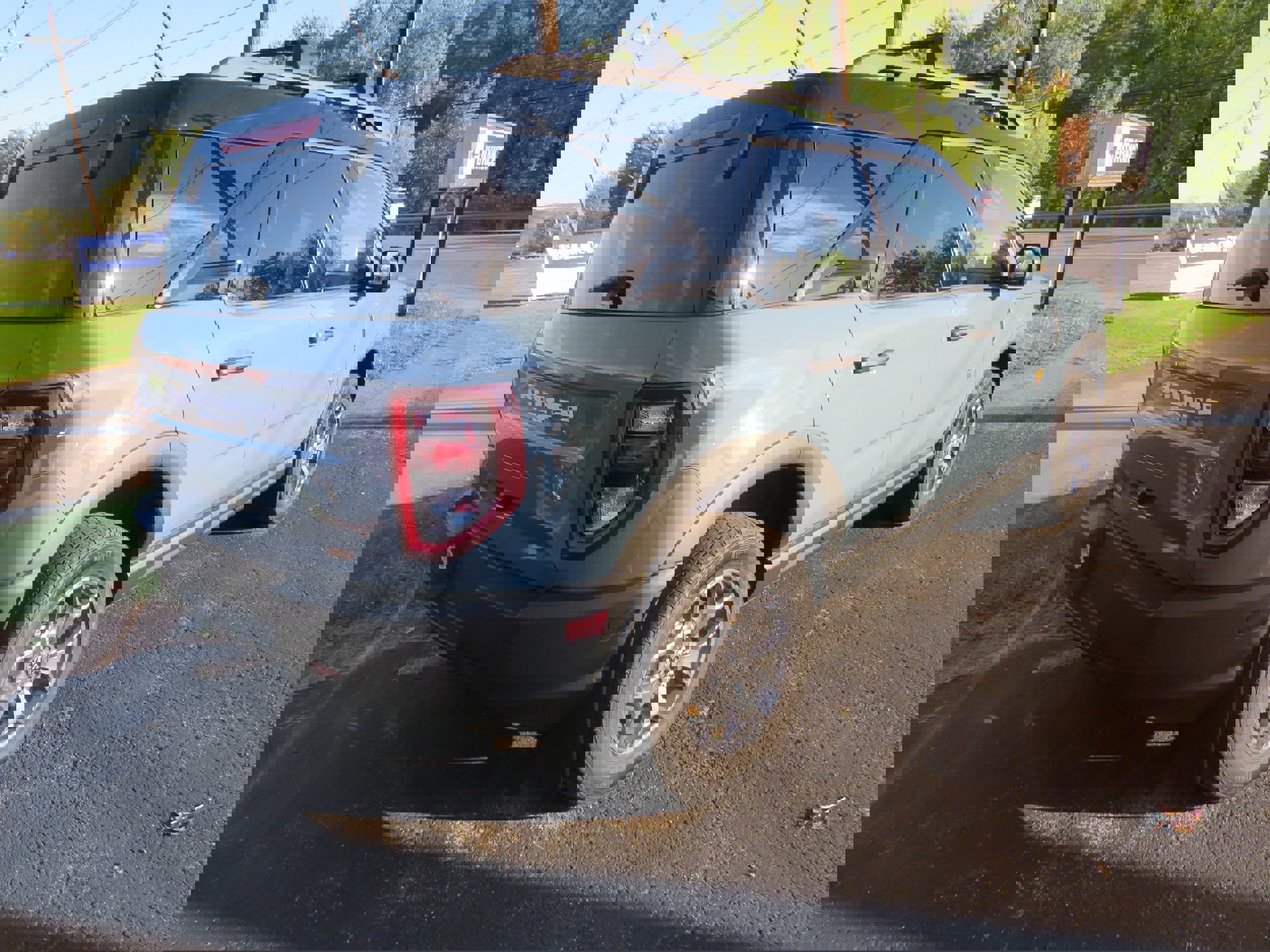 Used 2021 Ford Bronco Sport Badlands image 7