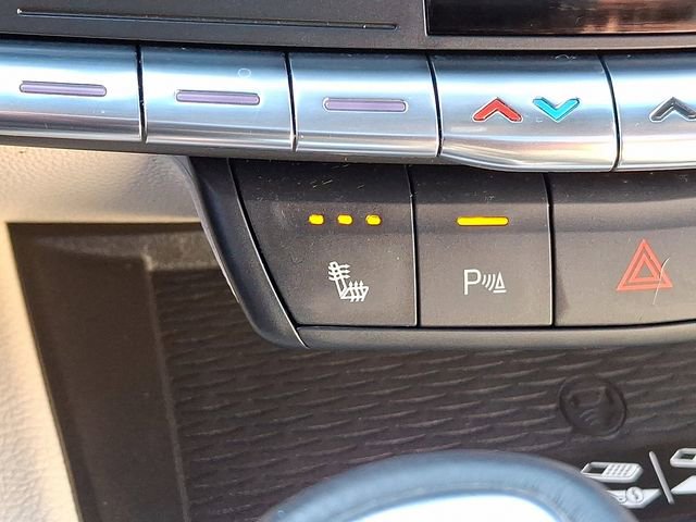 Certified 2022 Cadillac CT4 Luxury w/ Sun And Sound Package image 27