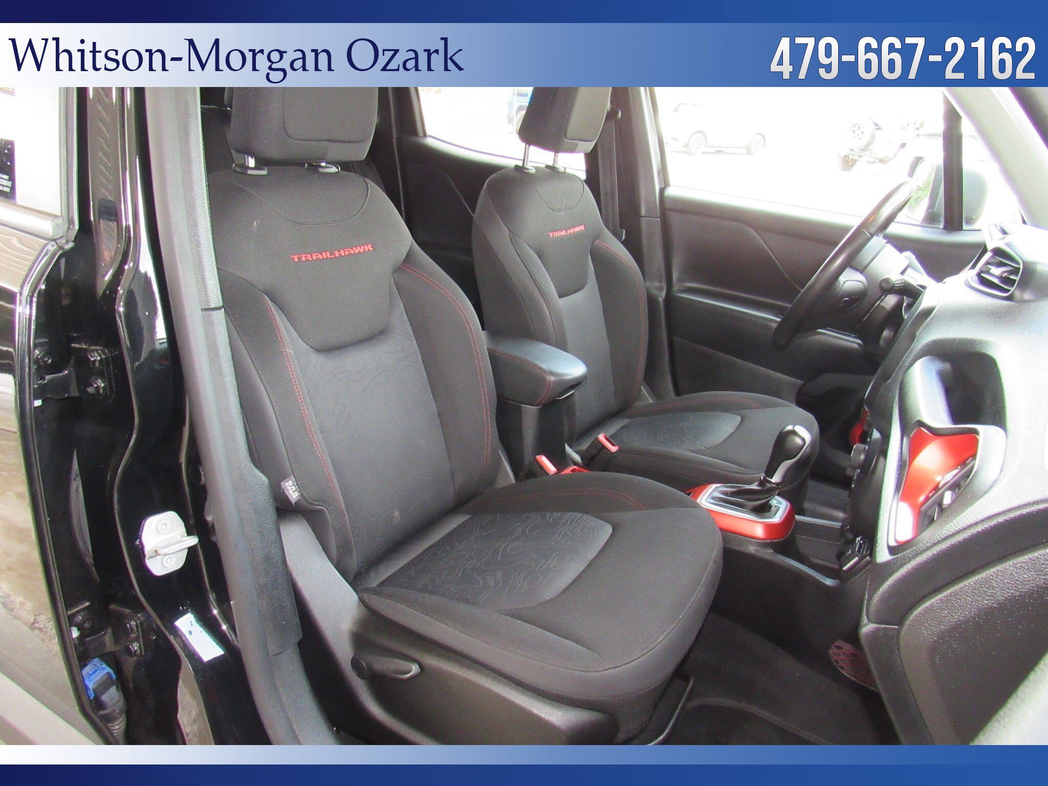 Used 2019 Jeep Renegade Trailhawk w/ UConnect 8.4 Nav Group AWD/4WD image 30