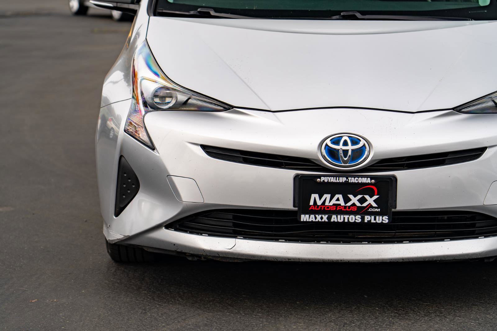 Used 2016 Toyota Prius Two image 5