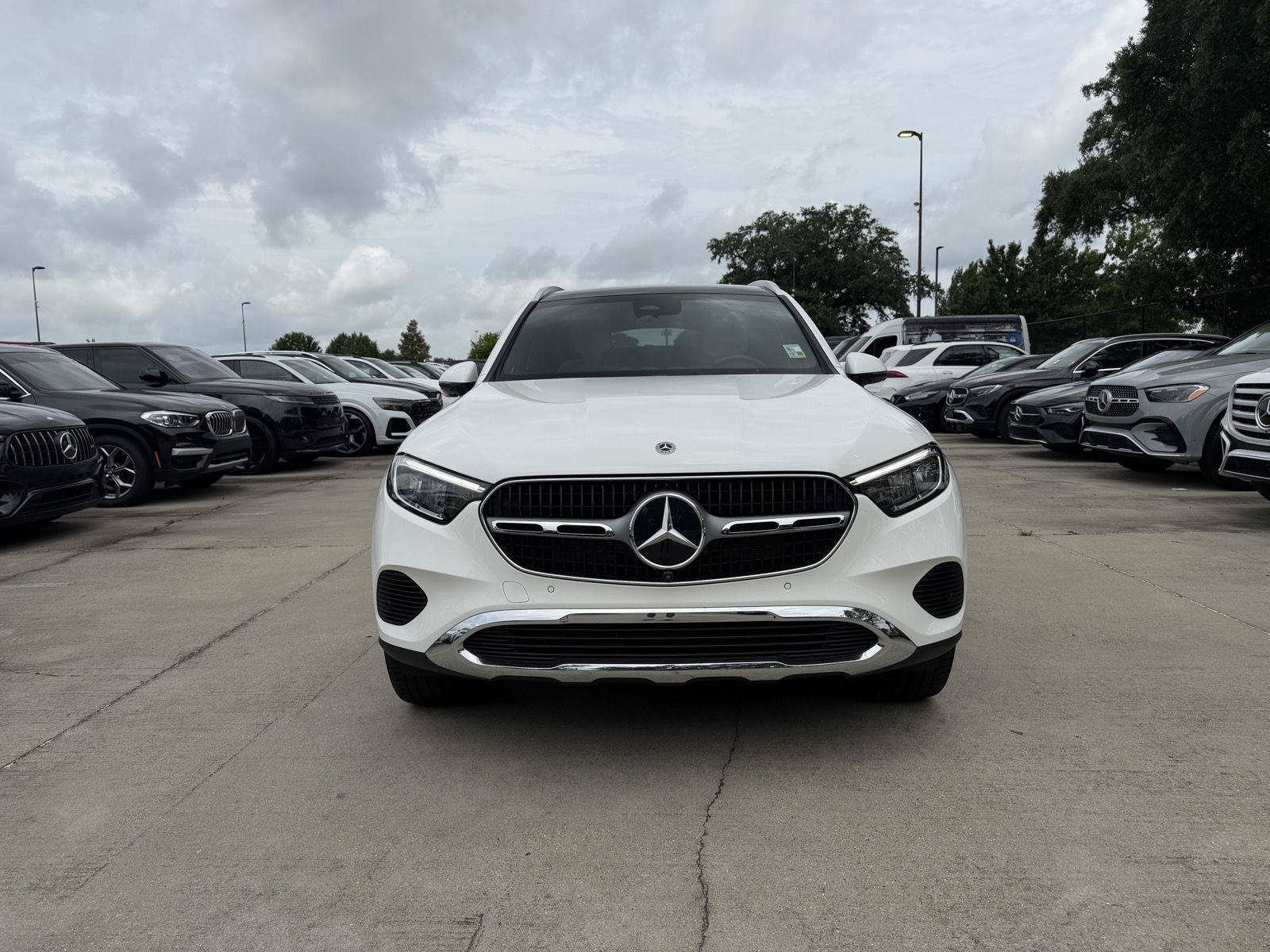 Certified 2026 Mercedes-Benz GLC 300 image 2