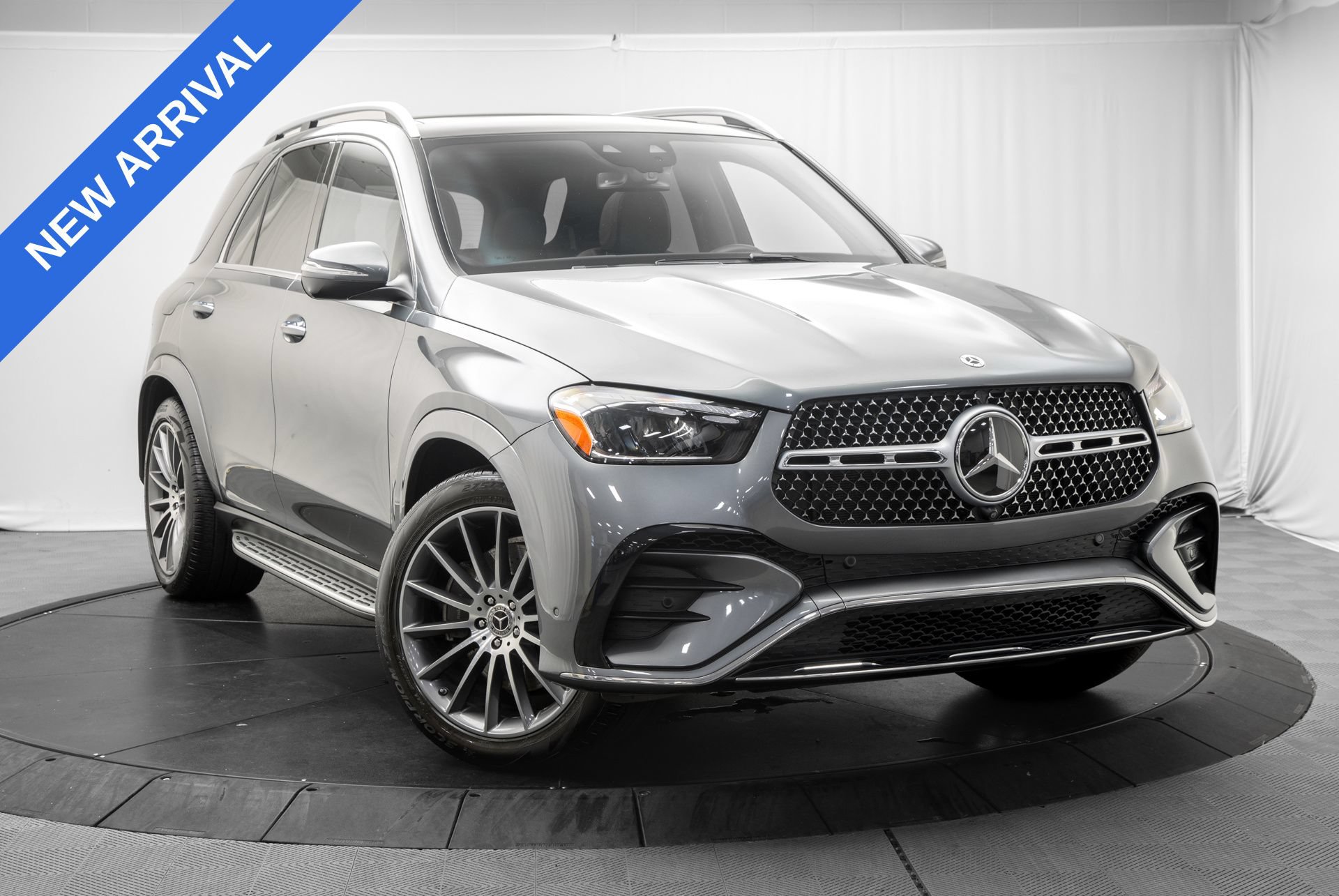 Used 2024 Mercedes-Benz GLE 350 4MATIC w/ AMG Line Exterior