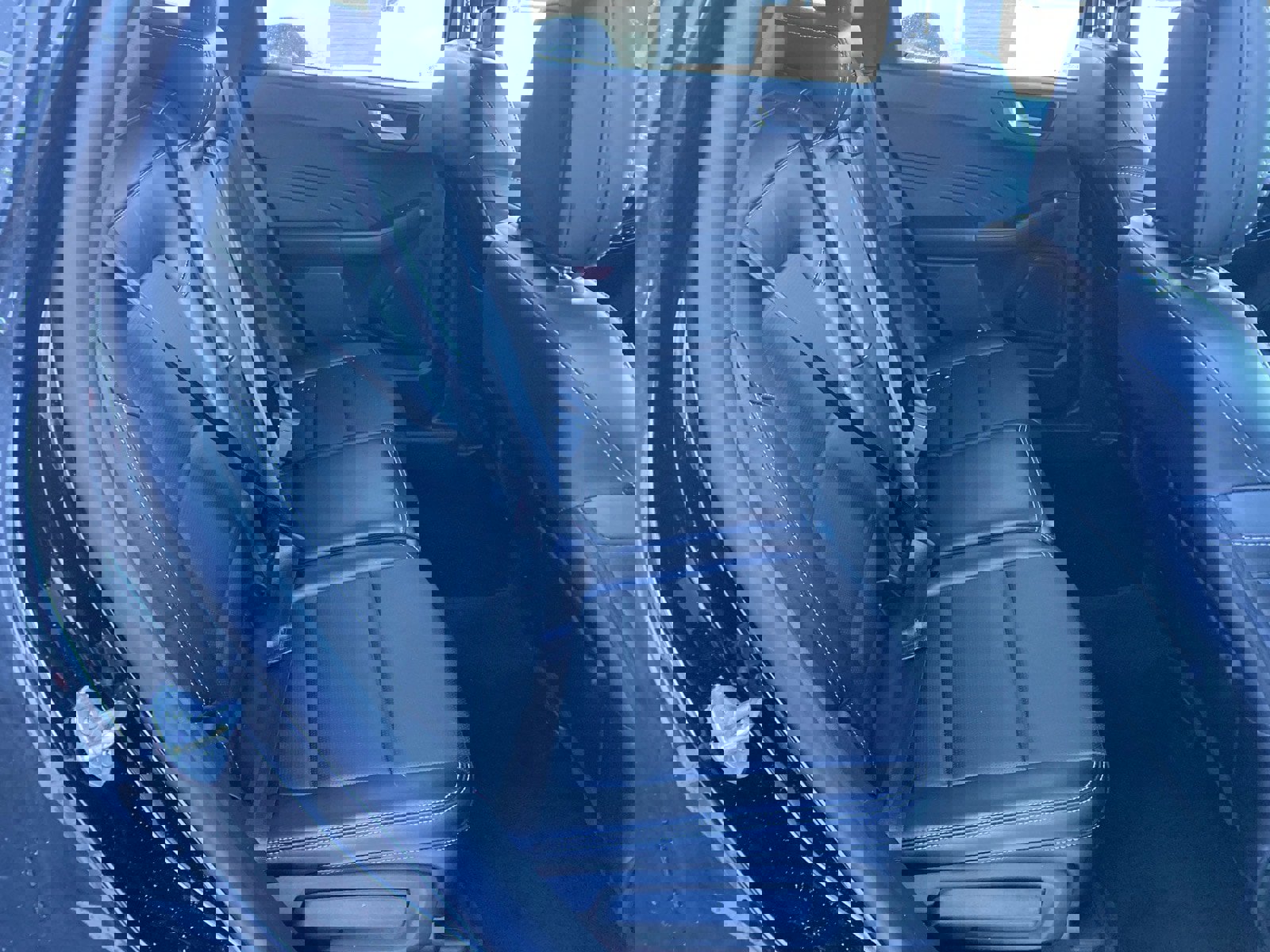 Used 2025 Ford Escape Platinum AWD/4WD image 20