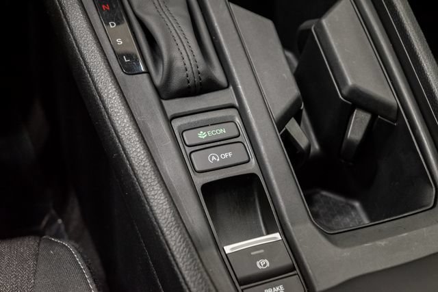 Used 2025 Honda Accord SE image 17