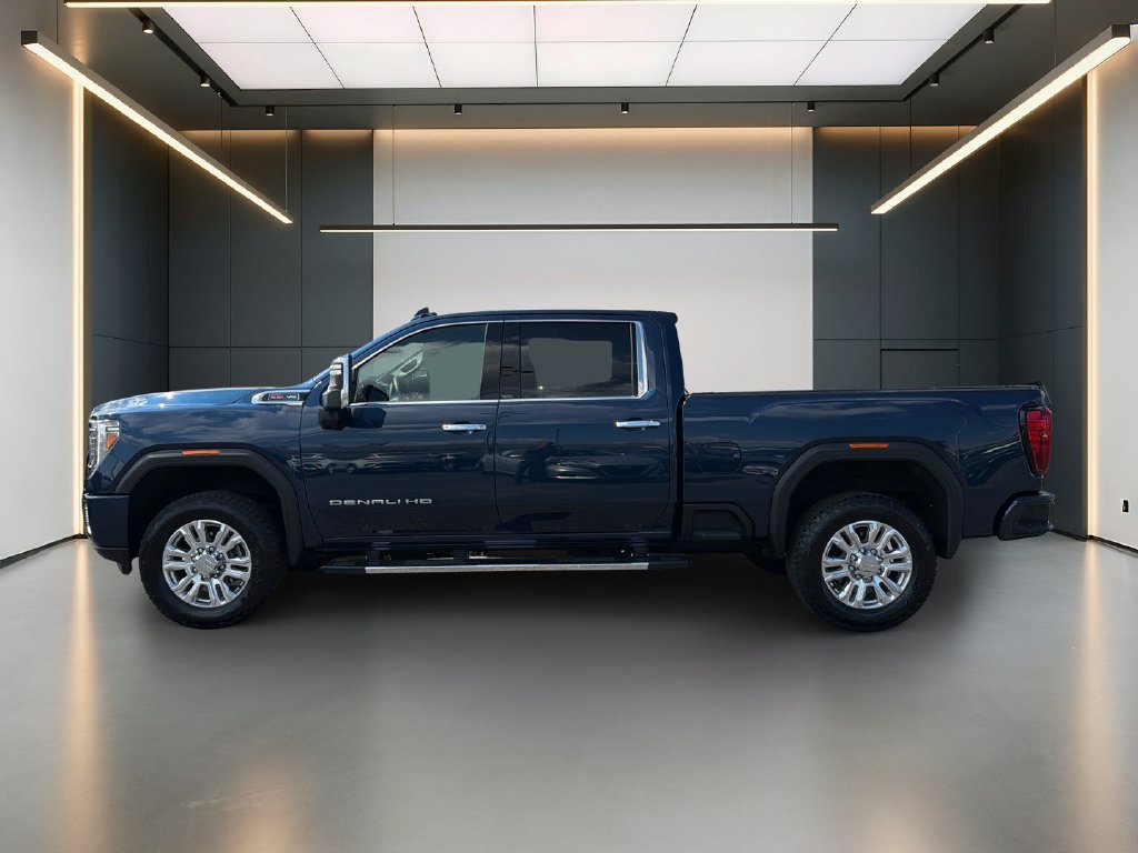 Certified 2022 GMC Sierra 2500 Denali w/ Denali Ultimate Package AWD/4WD image 2