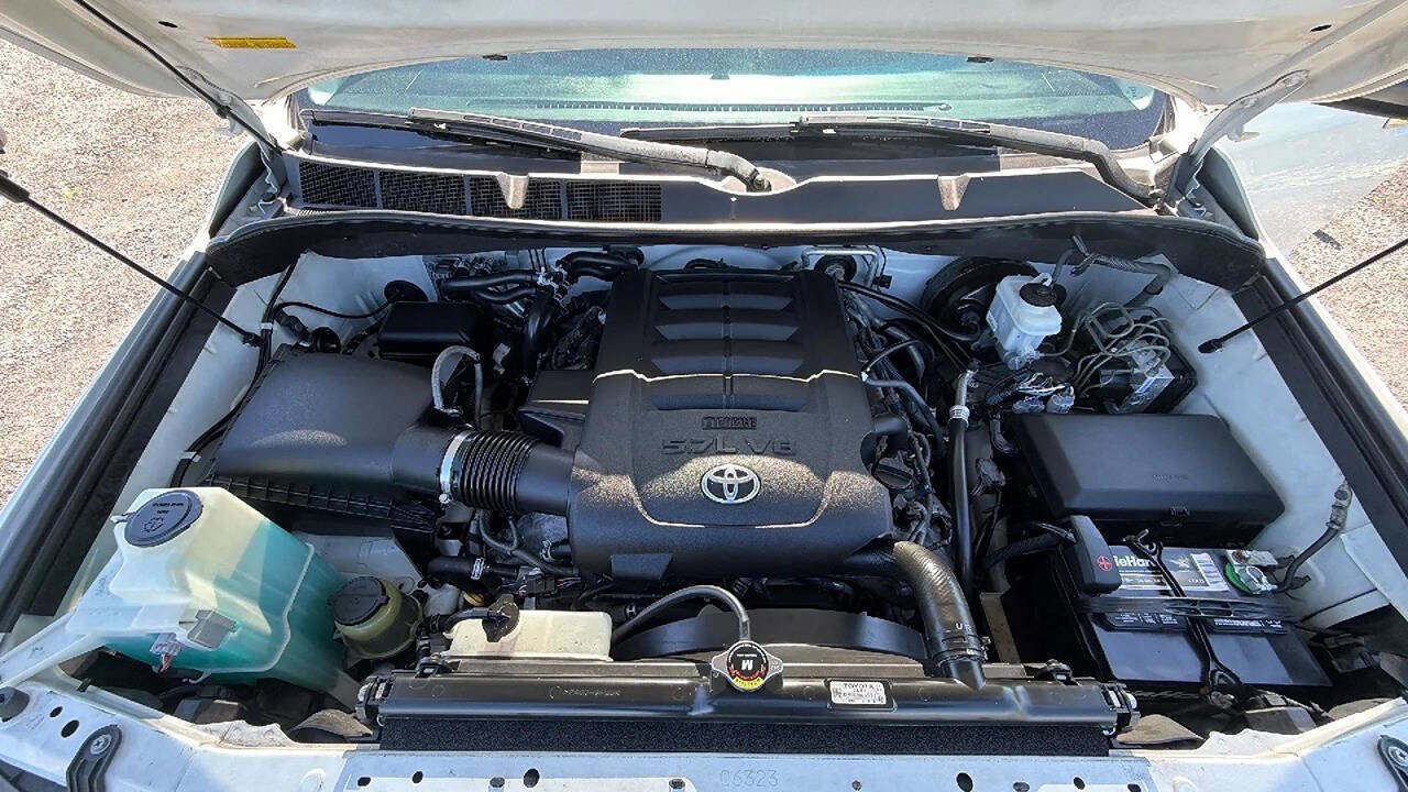 Used 2014 Toyota Sequoia Platinum AWD/4WD image 22