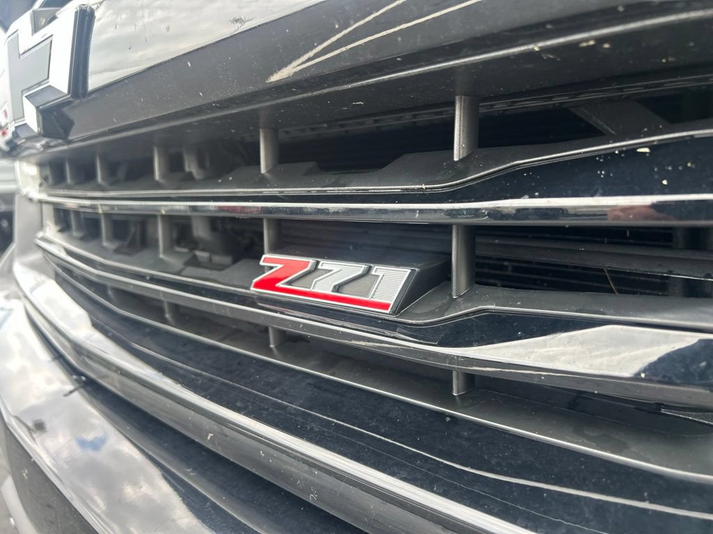 Used 2018 Chevrolet Silverado 1500 LTZ Z71 w/ LTZ Plus Package AWD/4WD image 10