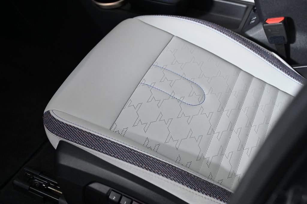 Certified 2025 MINI Cooper Countryman S w/ Comfort Package Max image 23