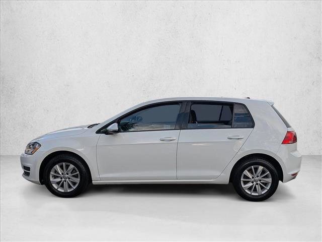 Used 2015 Volkswagen Golf S image 8