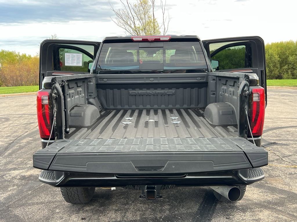 Used 2024 GMC Sierra 2500 Denali w/ Technology Package image 44